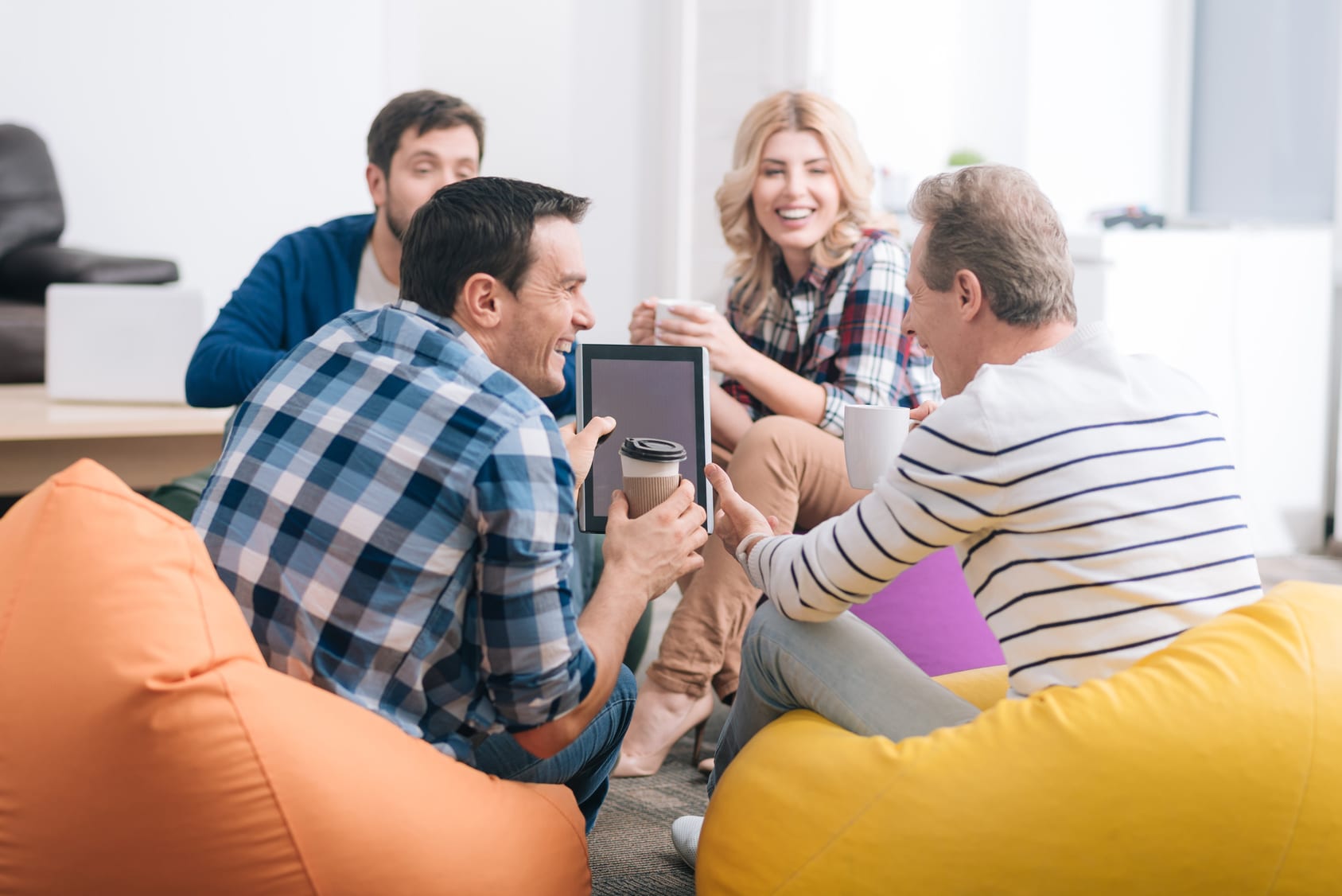 Scrum Master koulutus on halpa investointi hyvään tiimiin! Scrum master koulutus auttaa parantamaan sekä uusien että kokeneempien Scrum Masterien taitoja